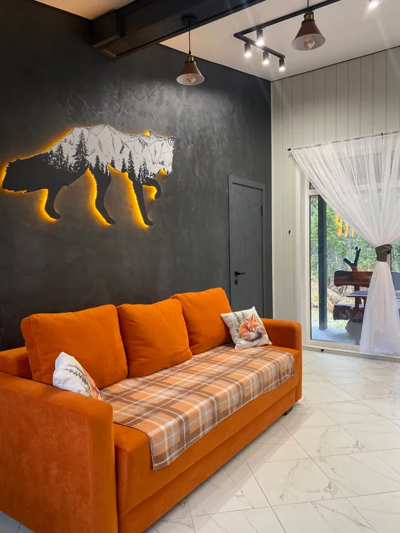 Дом с видом на лес