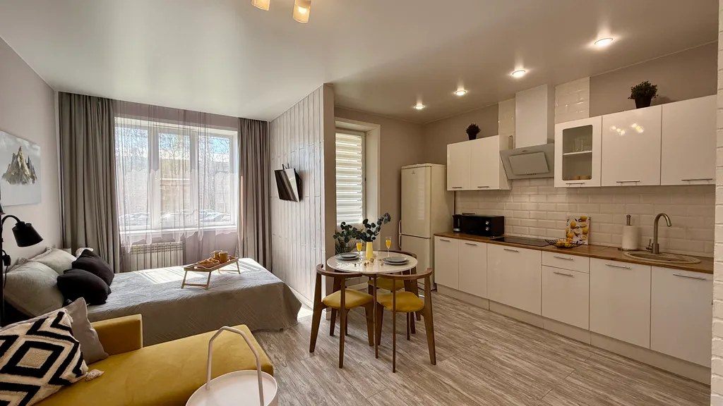 Студия Loft у Патронного для 4 гостей