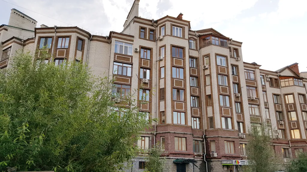 Апартаменты на Вахитова с видом на парк