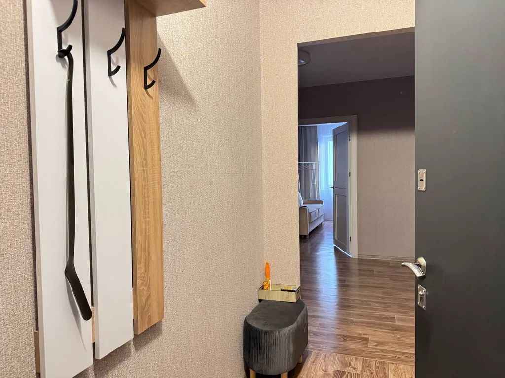 Квартира Двухкомнатная квартира на набережной Енисея — Красноярск