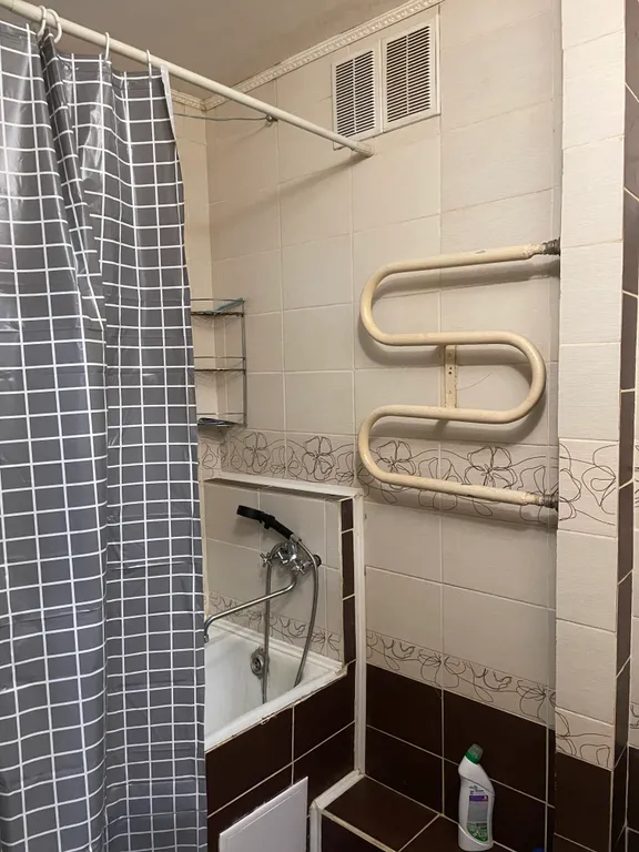 Двухкомнатная квартира в районе горсада