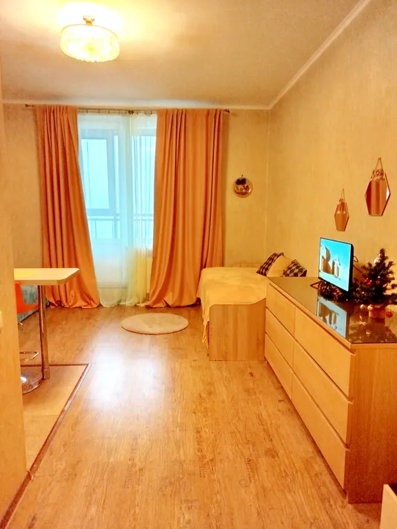 Квартира Квартира Просторная студия с панорамным видом на Неву и Вантовый мост — Санкт-Петербург