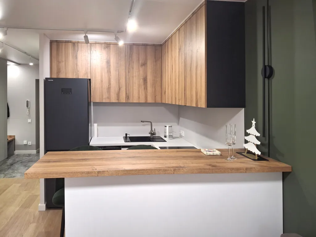 Новая дизайнерская квартира в центре с видом на город