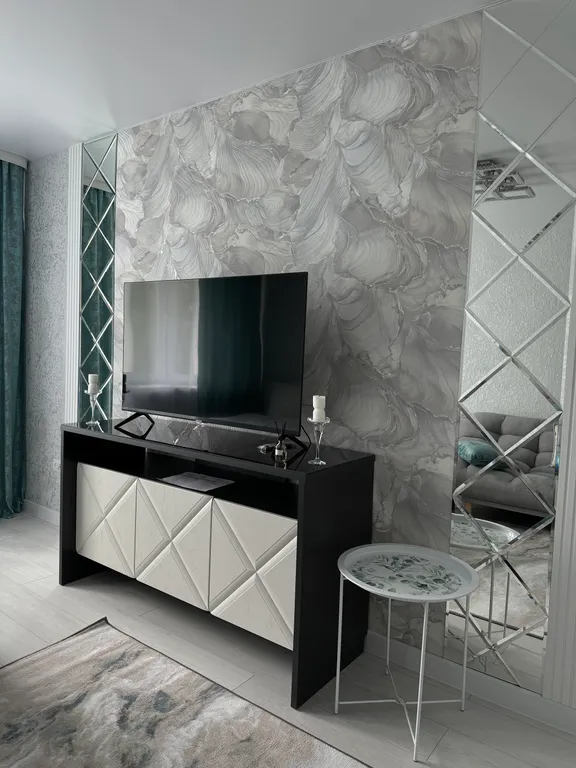 Самый центр!Площадь Победы!!!Васильки!!!