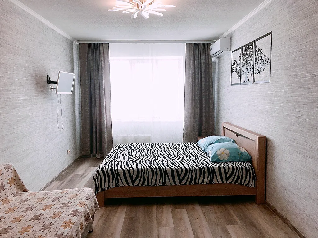 Однокомнатная квартира на Семи ветрах — аренда посуточно в Бердск