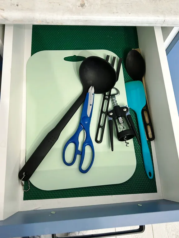 Квартира Квартира Шикарная студия с большим ТВ и панорамными окнами — Шушары