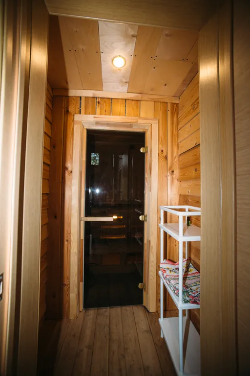 Вилла Ива с видом на воду