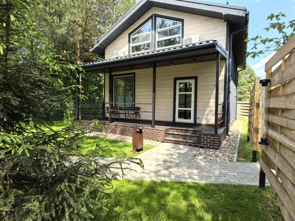 Дом с кедровой баней и термо-бассейном