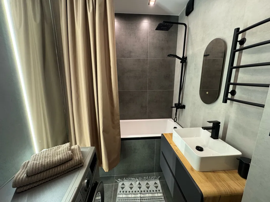 Квартира Квартира с современным дизайнерским ремонтом — Новосибирск