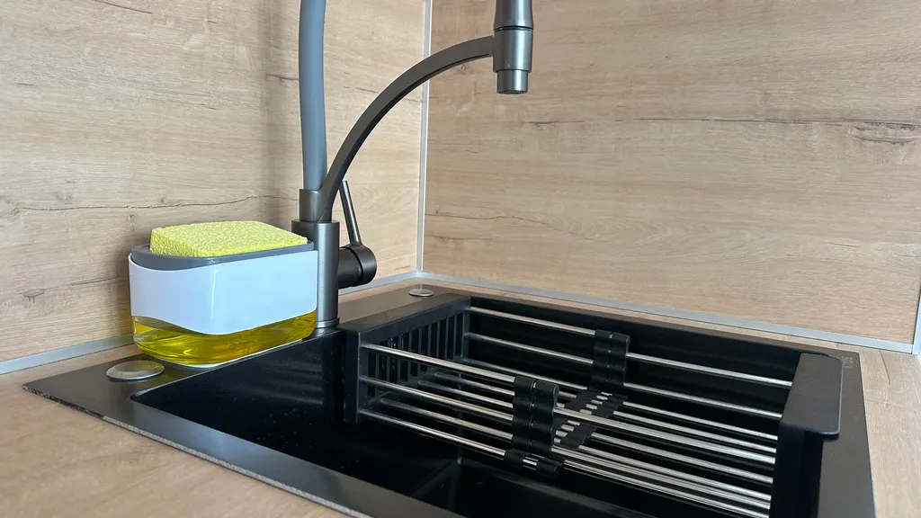 Квартира Квартира Студия с панорамным видом на реку Кубань и на Кавказский хребет — Краснодар