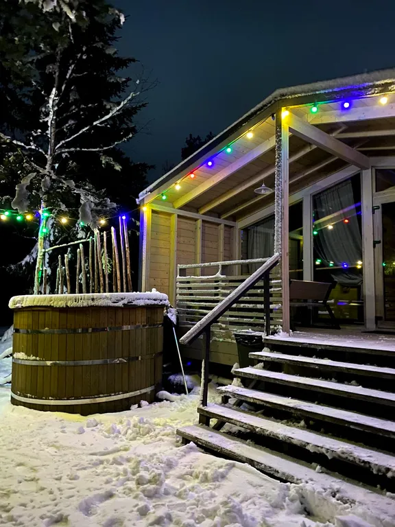 Коттедж Коттедж с купелью — Стеклянный