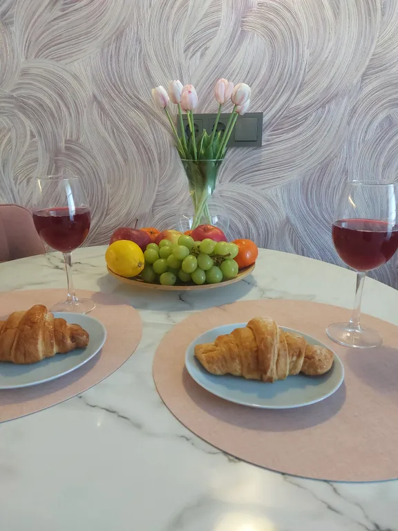 Новая, стильная 2-евро квартира на 22-м этаже с видом на город