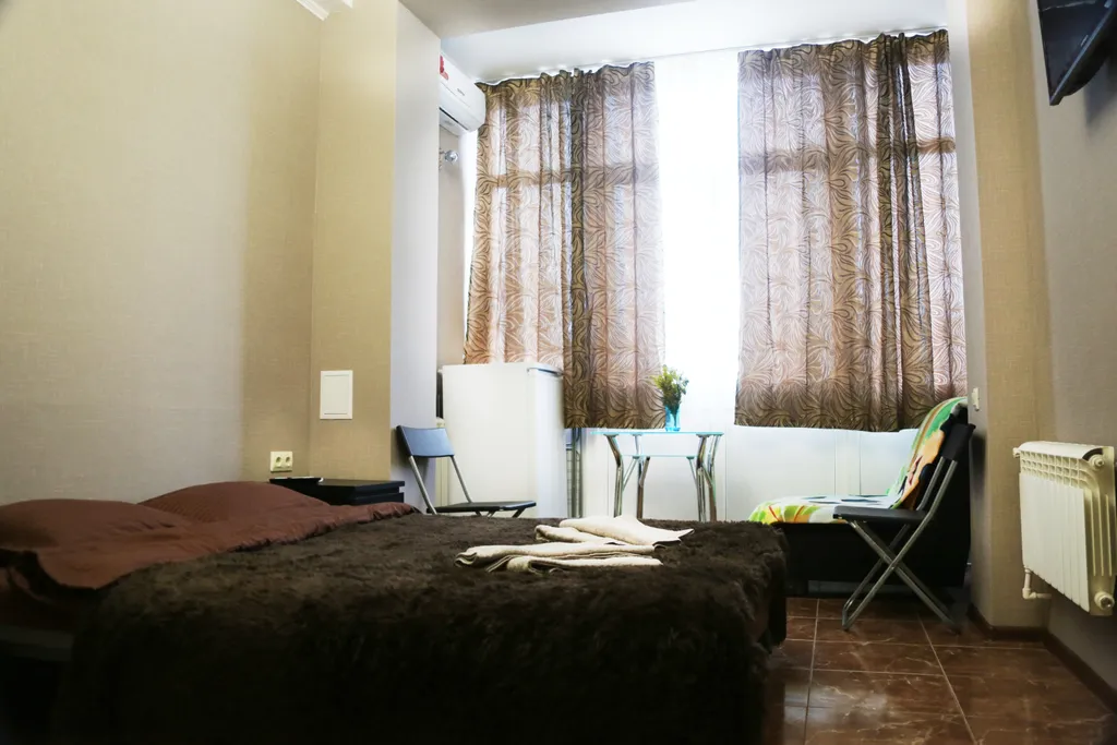 Квартира Апартаменты в центре с видом на море — Сочи