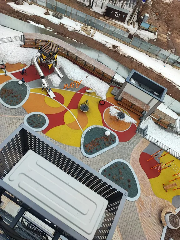 Новая студия в ЖК Гелиос с тренажёрным залом