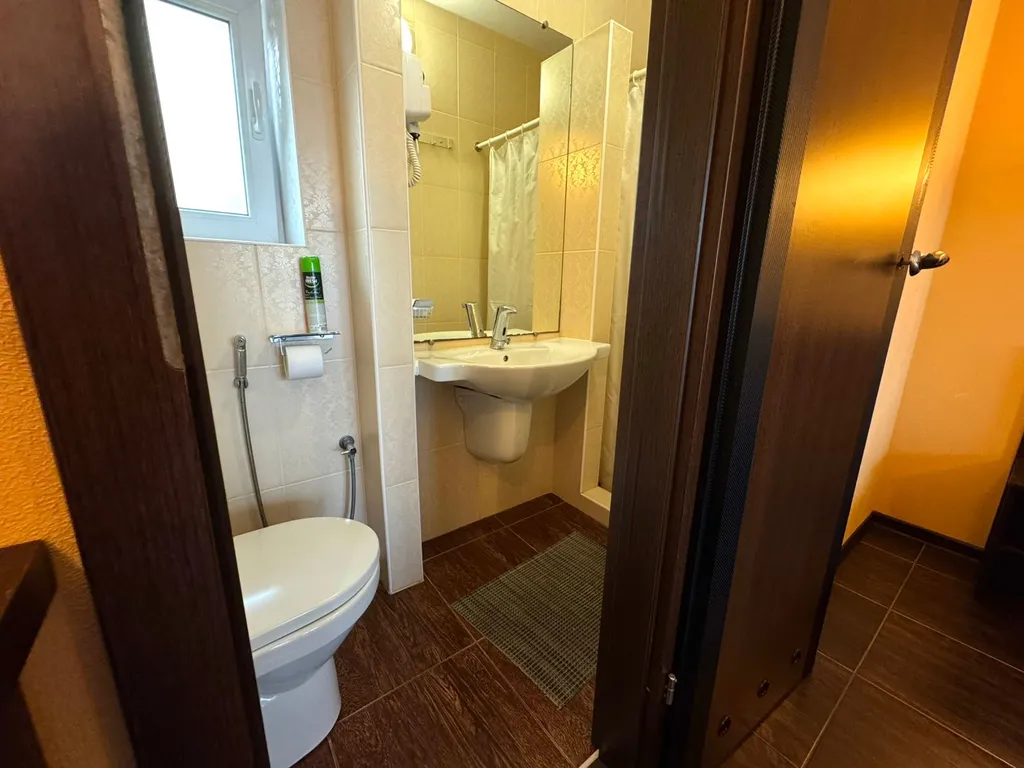 Трёхместный номер с видом на море