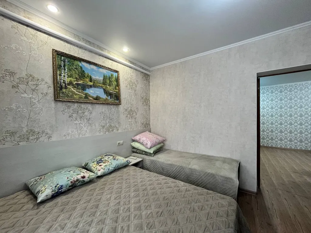 4-комнатная Квартира