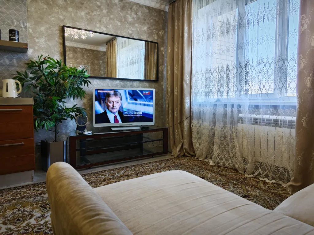 Евротрешка Луна, ЖК Белый Аист