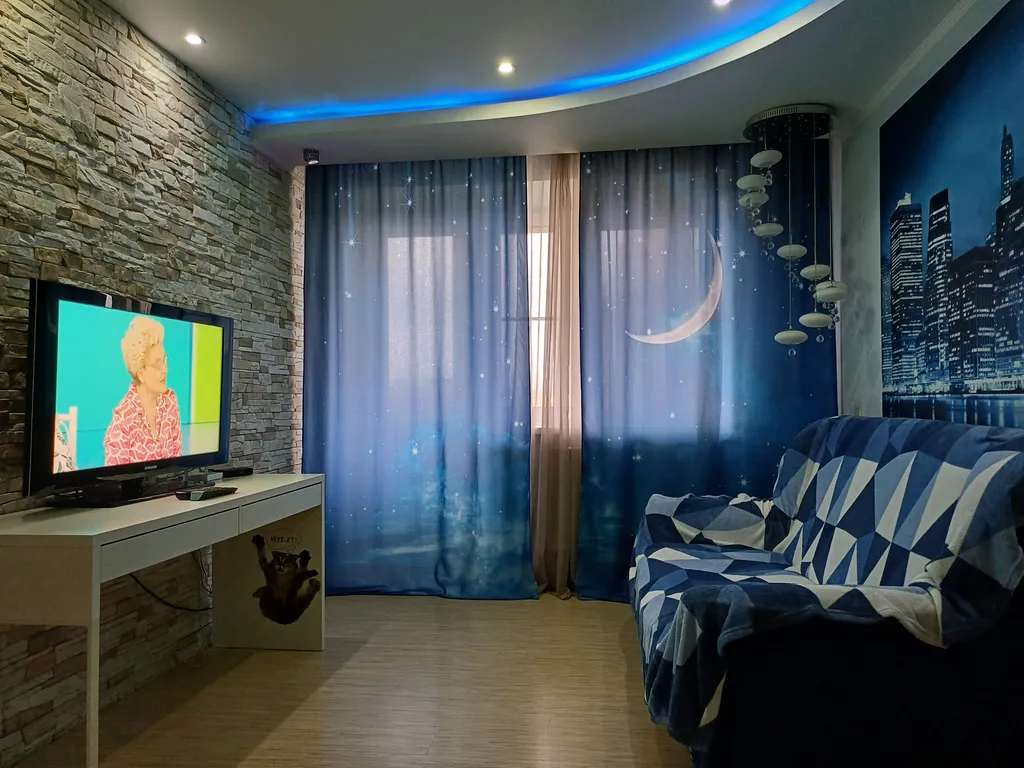 Отличная двухкомнатная квартира в центре