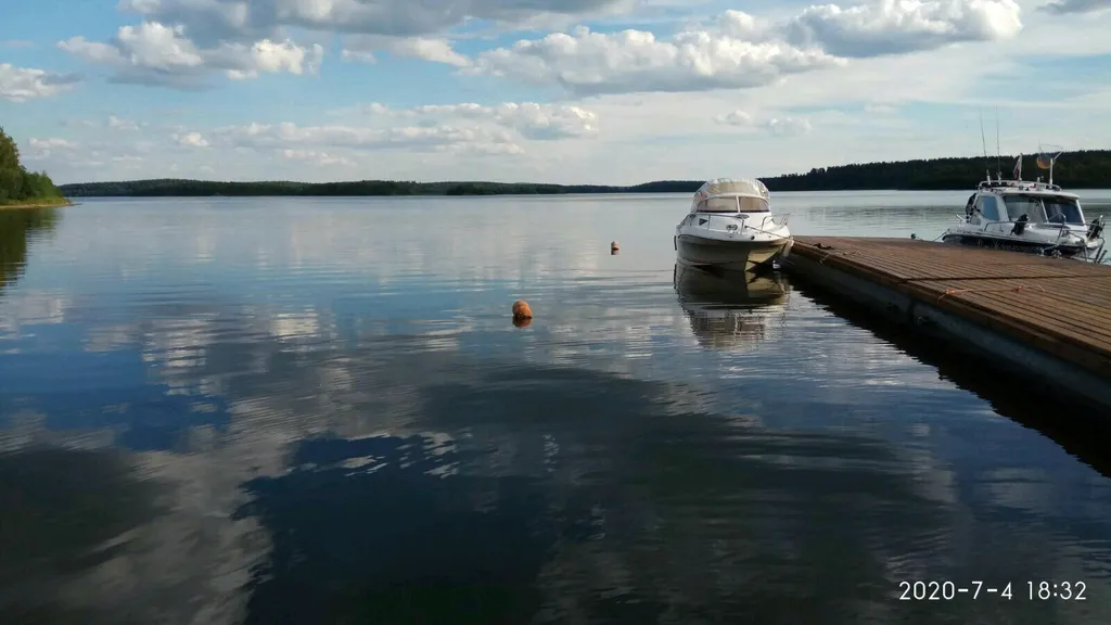 Двухуровневая квартира между двух озер