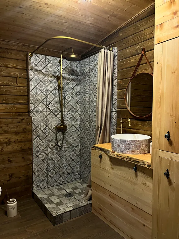 Дом у озера