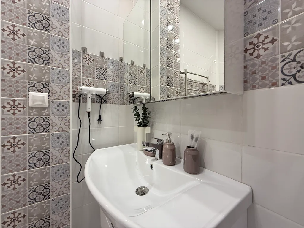 Двушка на 7 человек у нового ЛДС Сибирь-арена