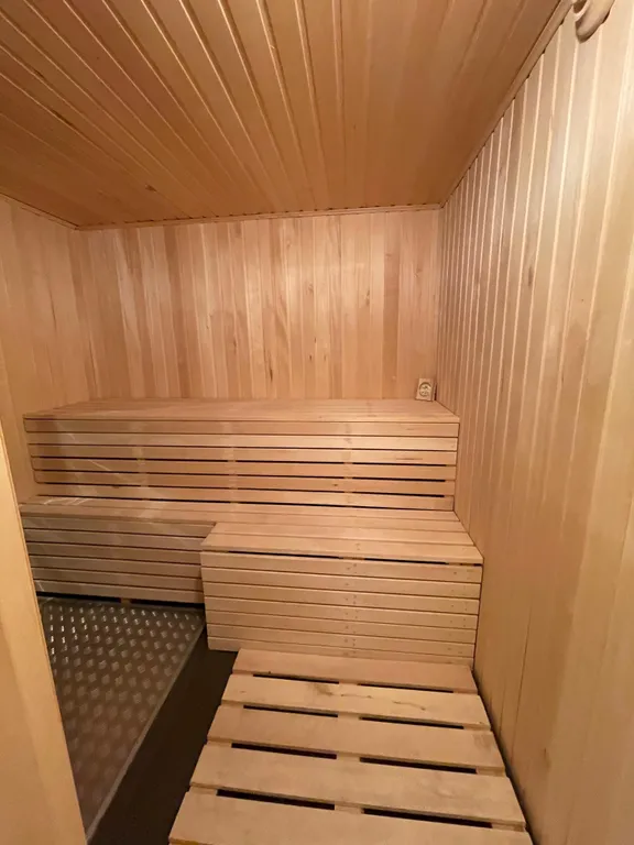 Уютный двухкомнатный домик в Домбае, в гостинице «МЕЧТА»