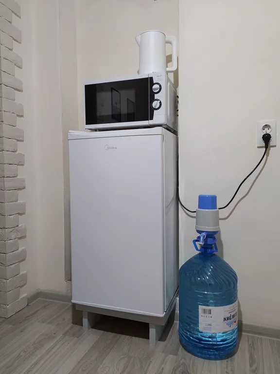 Студия у памятника Лермонтову