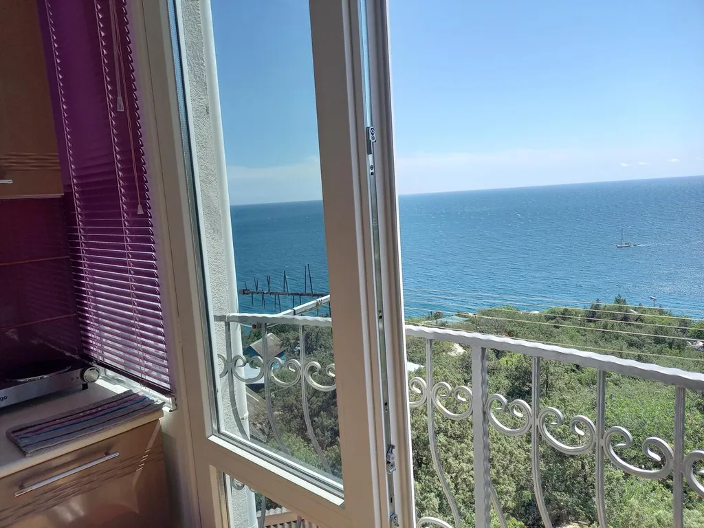 Апартаменты Лазурный Батилиман с видом на море