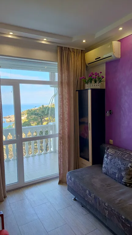 Квартира Апартаменты с видом на море и горы — Севастополь