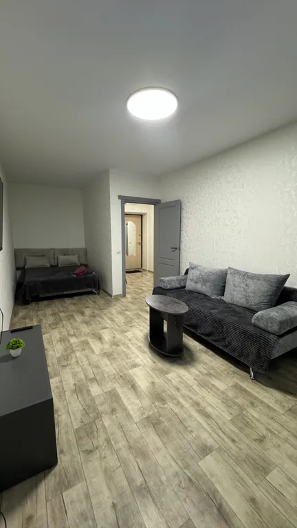 Уютная однокомнатная квартира с видом на самые красивые закаты у реки