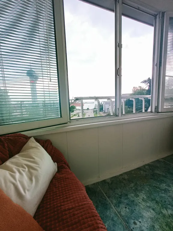 Ретро-квартира в самом сердце города с видом на море