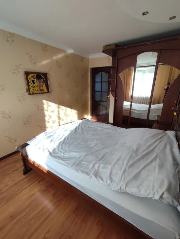 Квартира 3-комнатная Квартира — Калининград