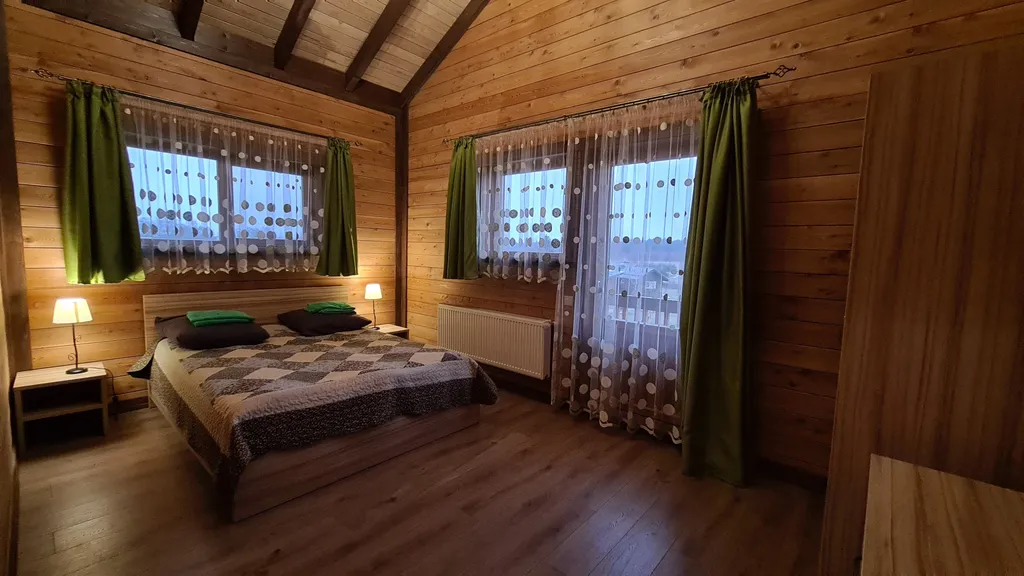 4-комнатный Дом