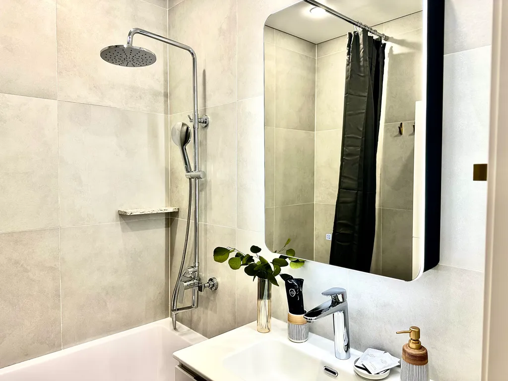 Квартира Квартира Люкс с 2 балконами и дизайнерским ремонтом — Москва