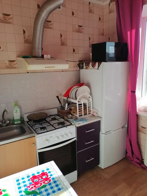 2-комнатная квартира с 3мя 2х спальными и диваном