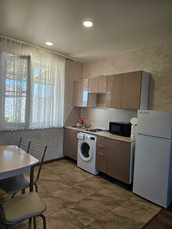 Домик у моря