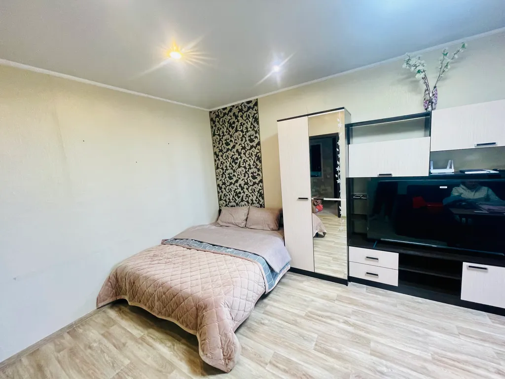 Видовая уютная квартира с видом на озеро