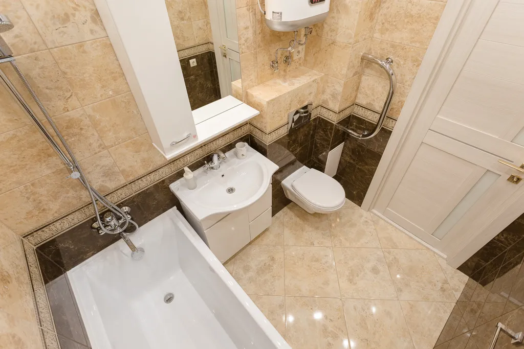 Уютные люкс апартаменты Каролина в новом доме в теплых тонах