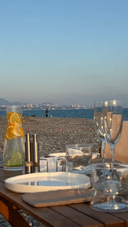 Апартаменты на первой береговой