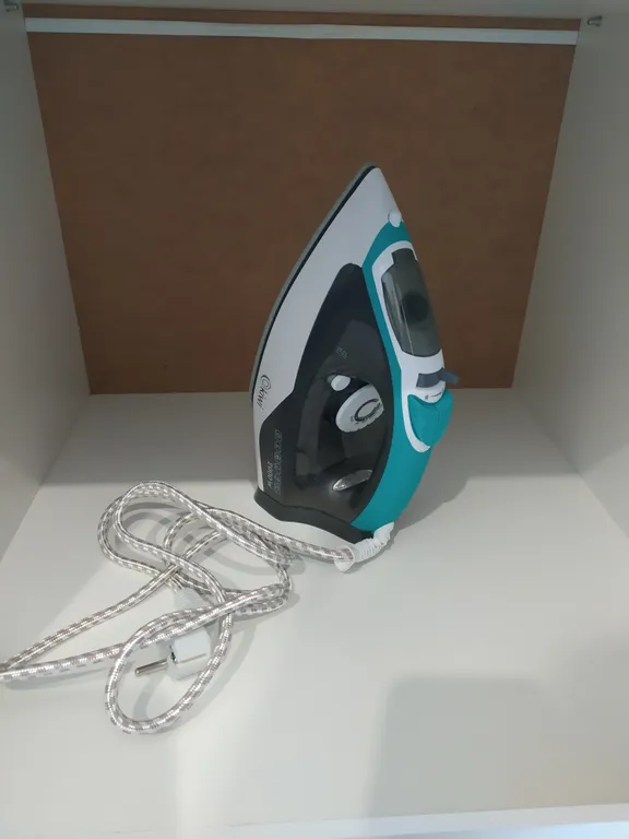 Уютная небольшая студия, 5 минут на метро до центра города