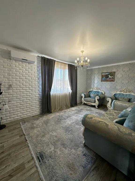 Уютная просторная квартира у моря