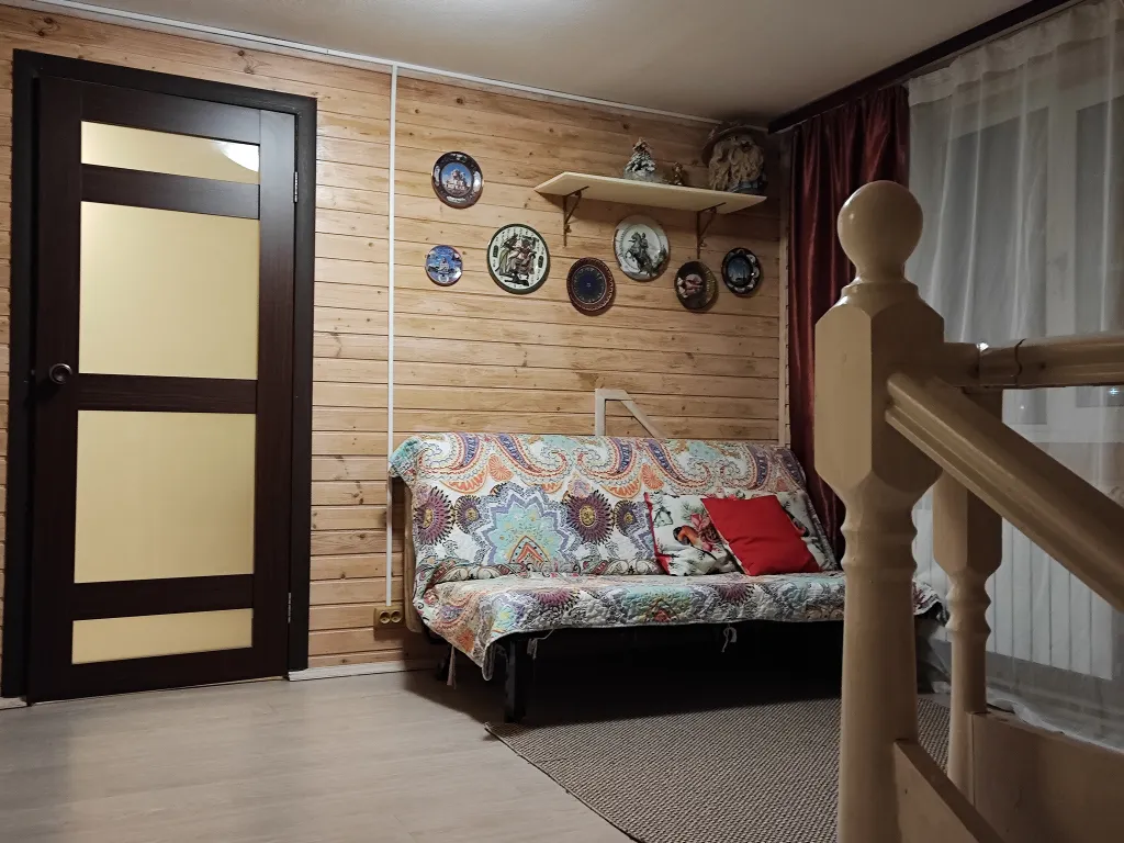 Теплый дом в русской деревне