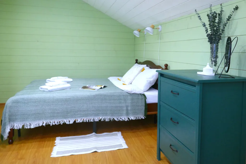 Загородный дом- еловый шёпот