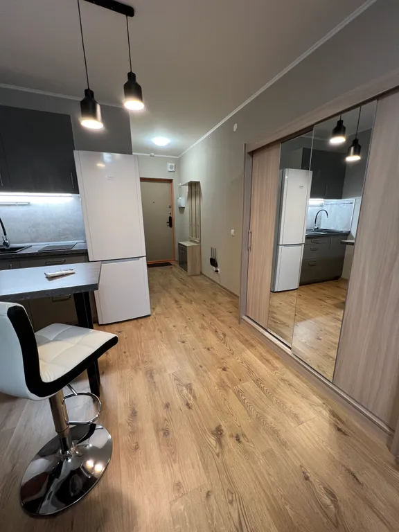 Апартаменты в молодом районе рядом с метро