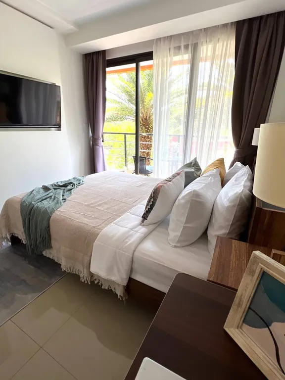 Ваша квартира мечты на Пхукете у тихого пляжа Май Као!