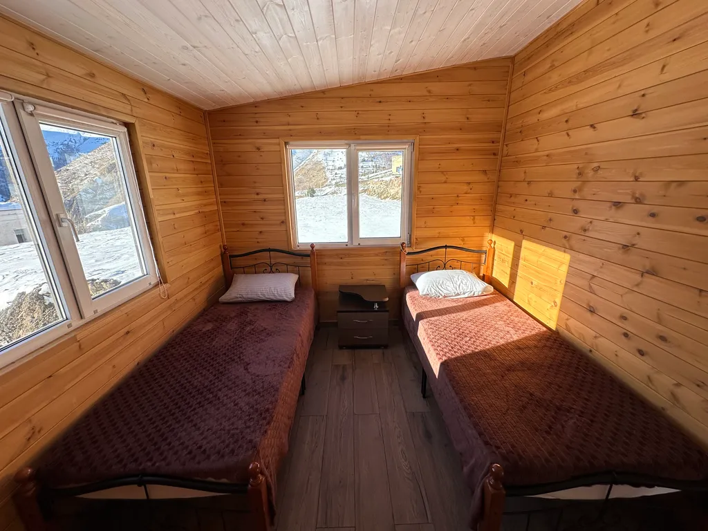 Уютный домик в горах