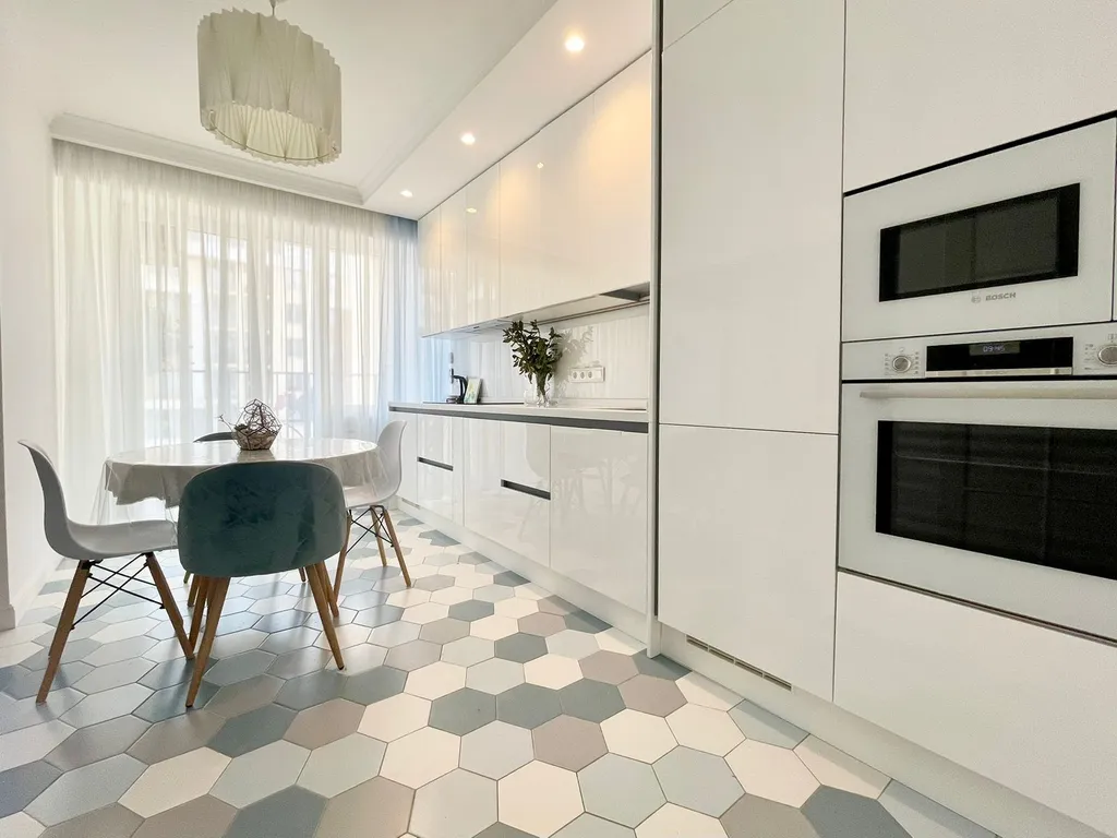 Двухкомнатная квартира в трех минутах от моря