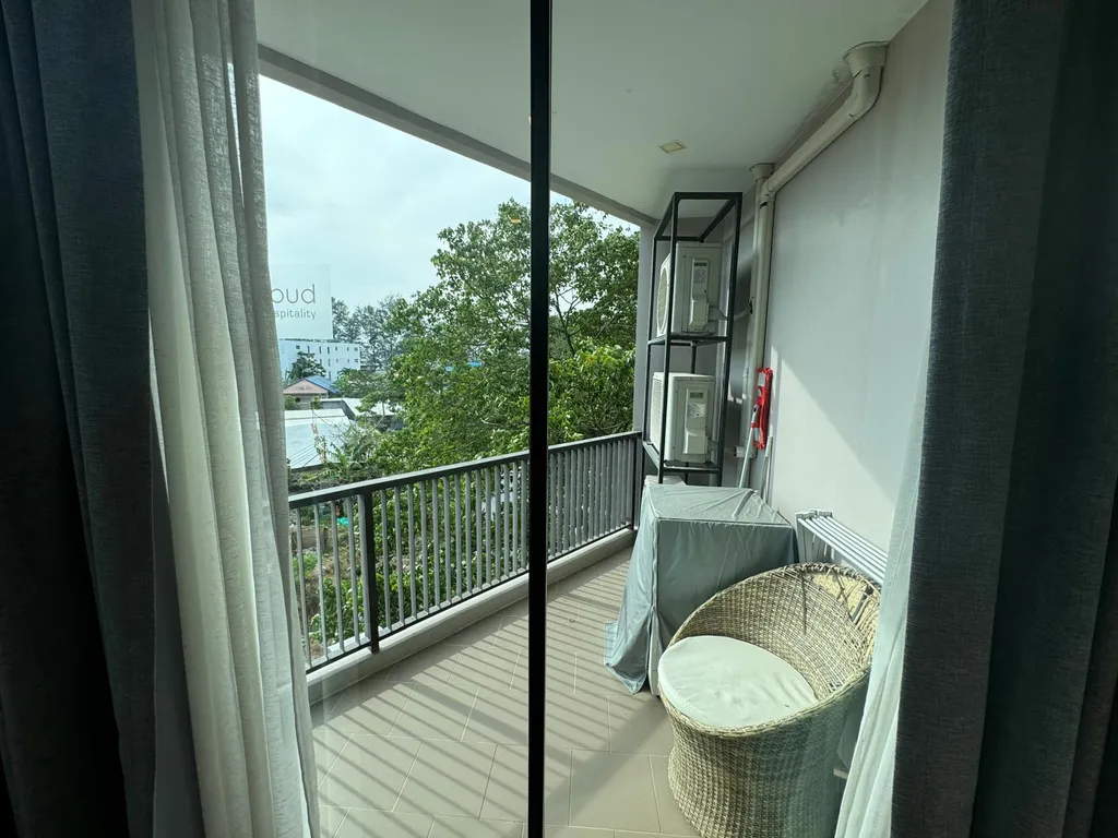 Просторная квартира у океана с окнами на восход