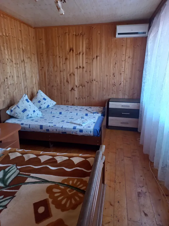 Квартира Комната — аренда посуточно в Лоо