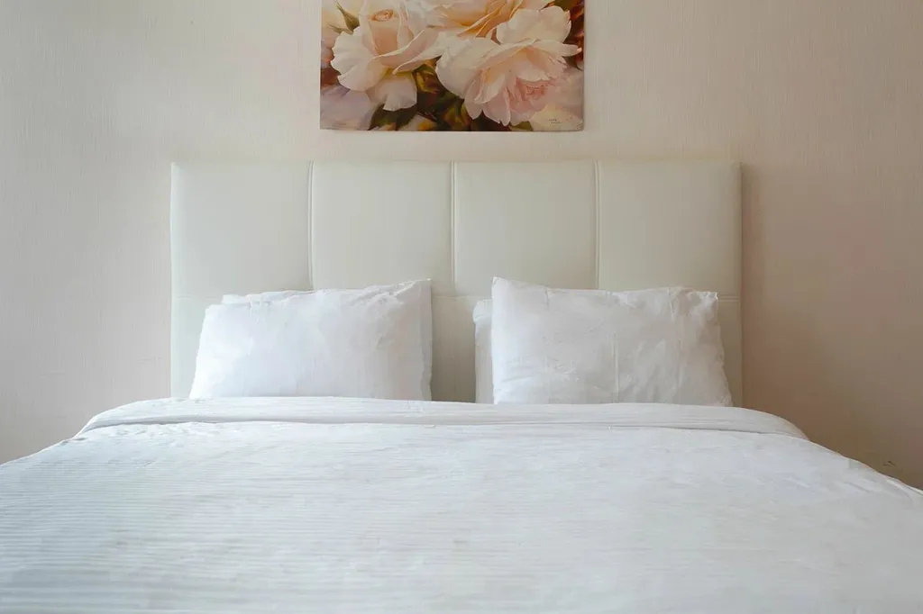 Набережная корааблики дом книги